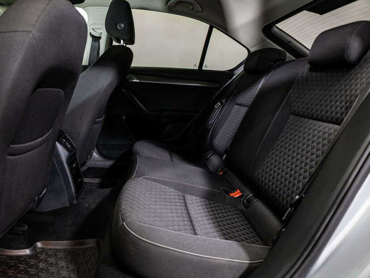 Skoda Octavia 2018 года с пробегом. Фото: #7