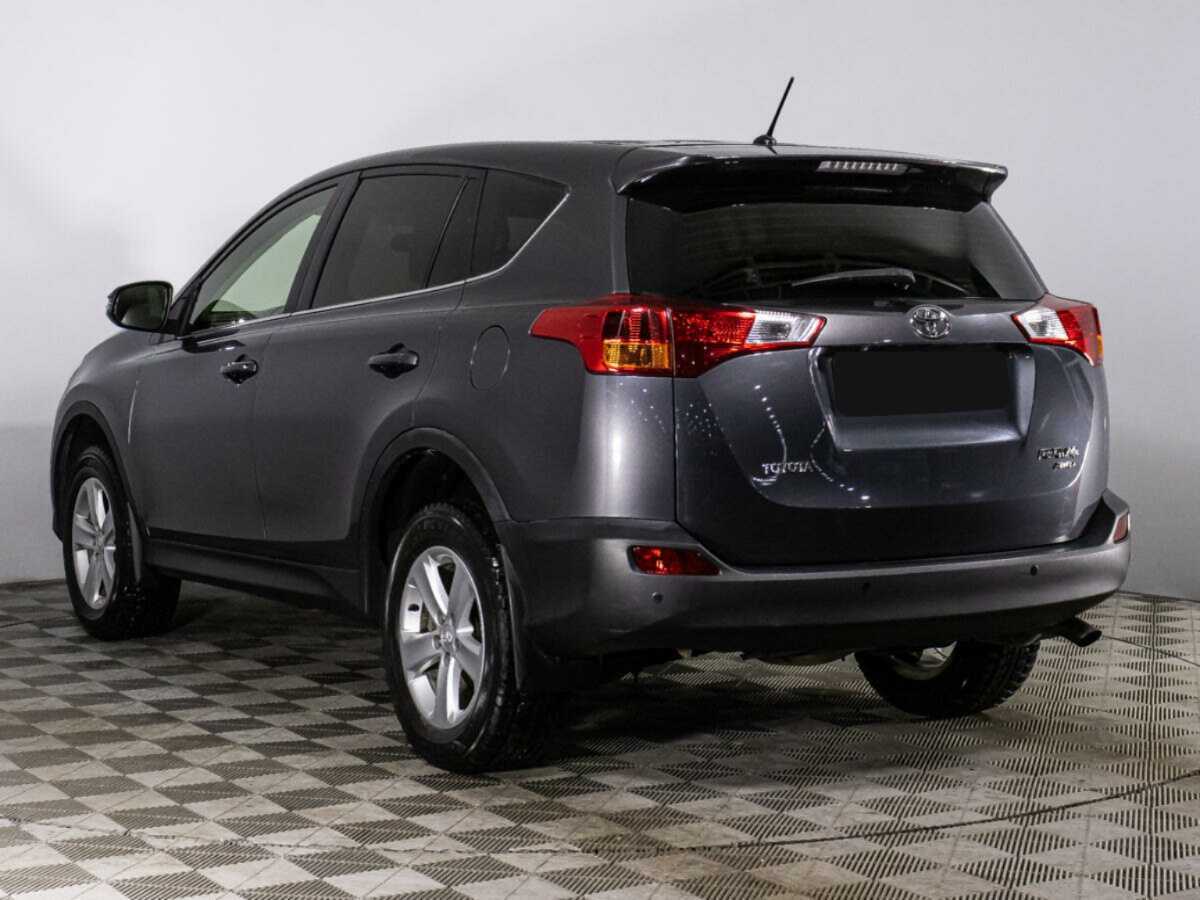 Toyota RAV4 2013 года с пробегом. Фото: #6