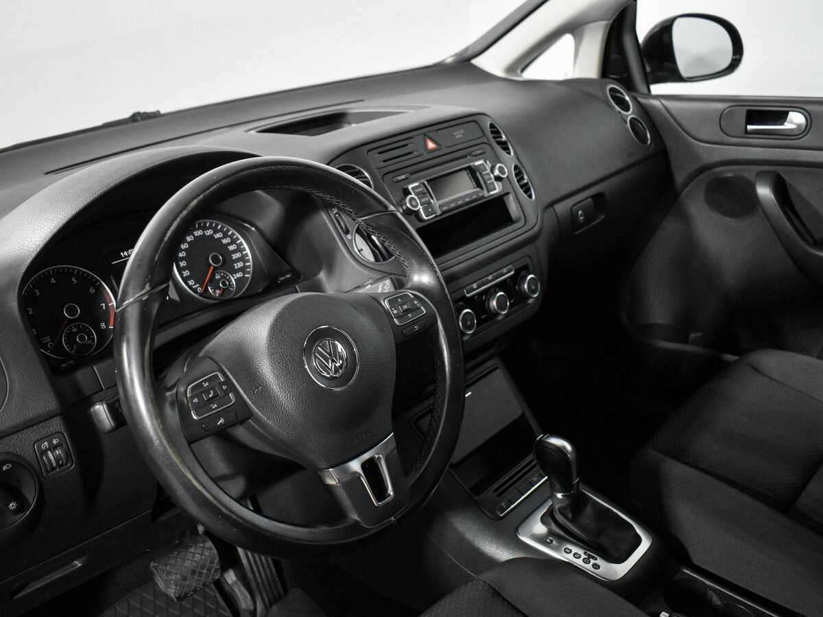 Volkswagen Golf Plus 2013 года с пробегом. Фото: #8
