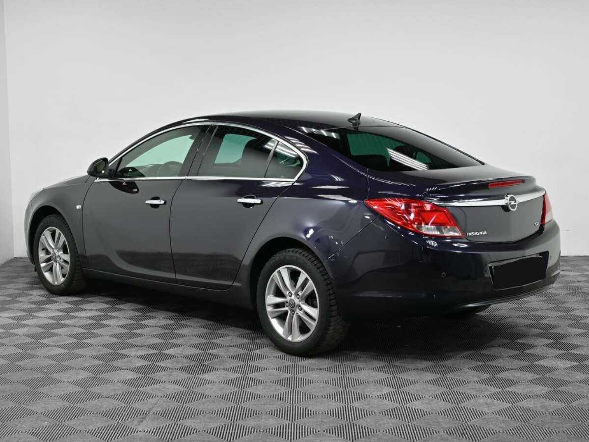 Opel Insignia 2013 года с пробегом. Фото: #2