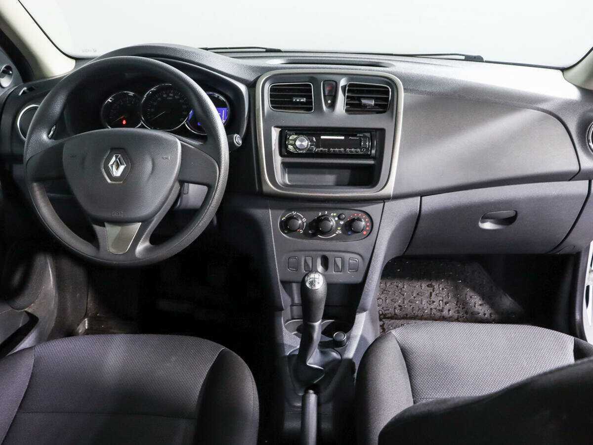 Renault Logan 2014 года с пробегом. Фото: #9