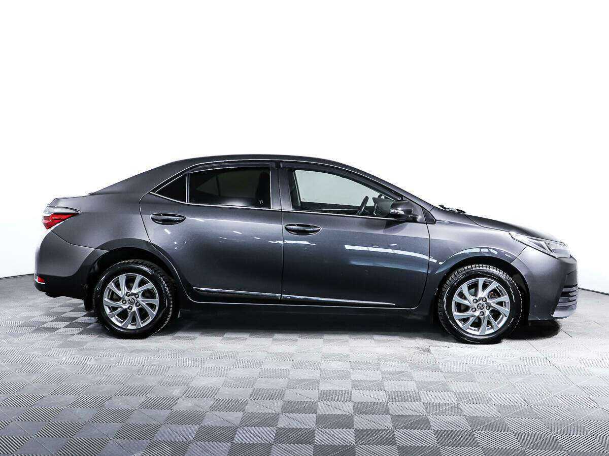 Toyota Corolla 2016 года с пробегом. Фото: #3