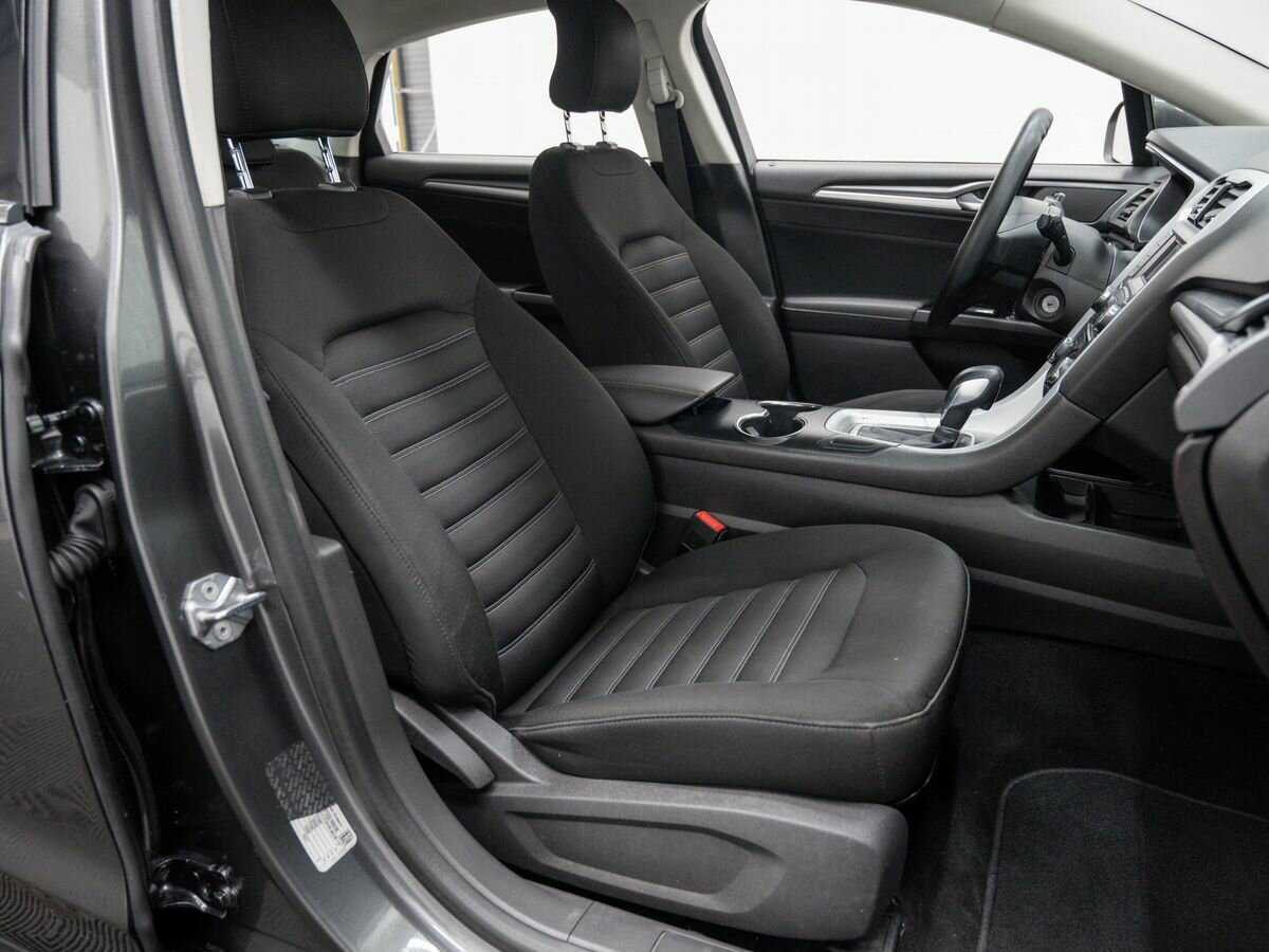 Ford Mondeo 2017 года с пробегом. Фото: #7