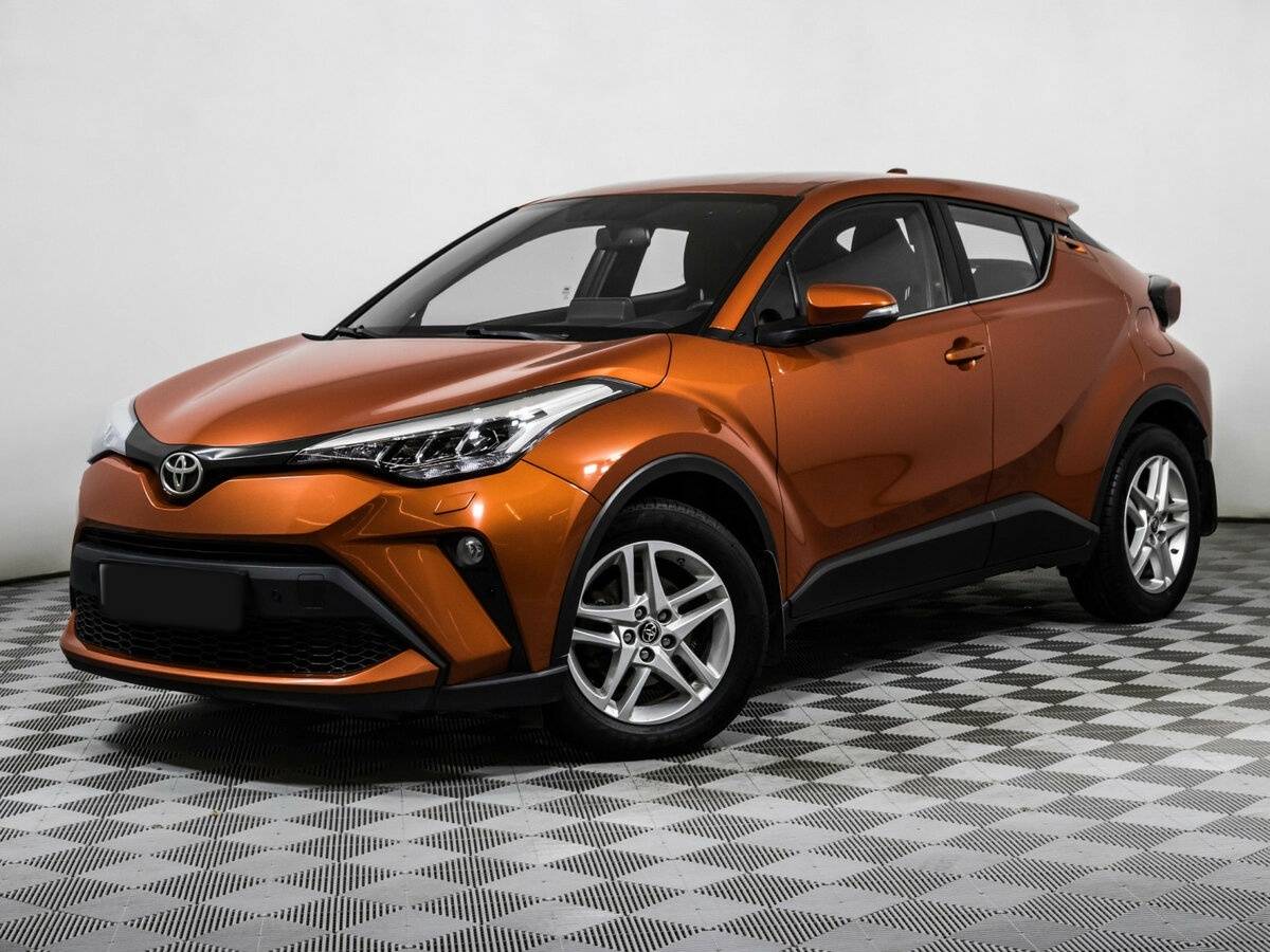 Toyota C-HR 2019 года с пробегом. Фото: #0