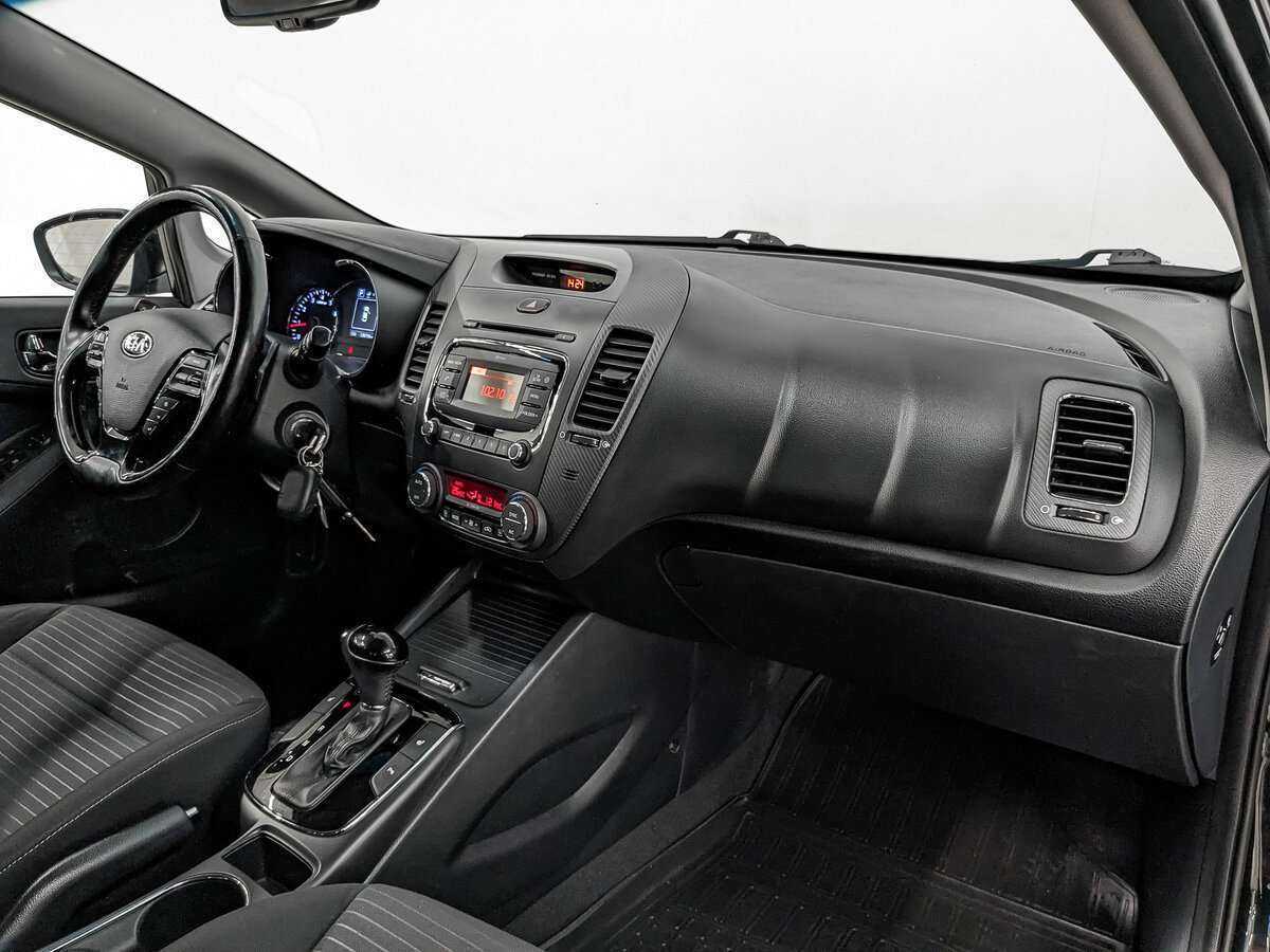 Kia Cerato 2017 года с пробегом. Фото: #12