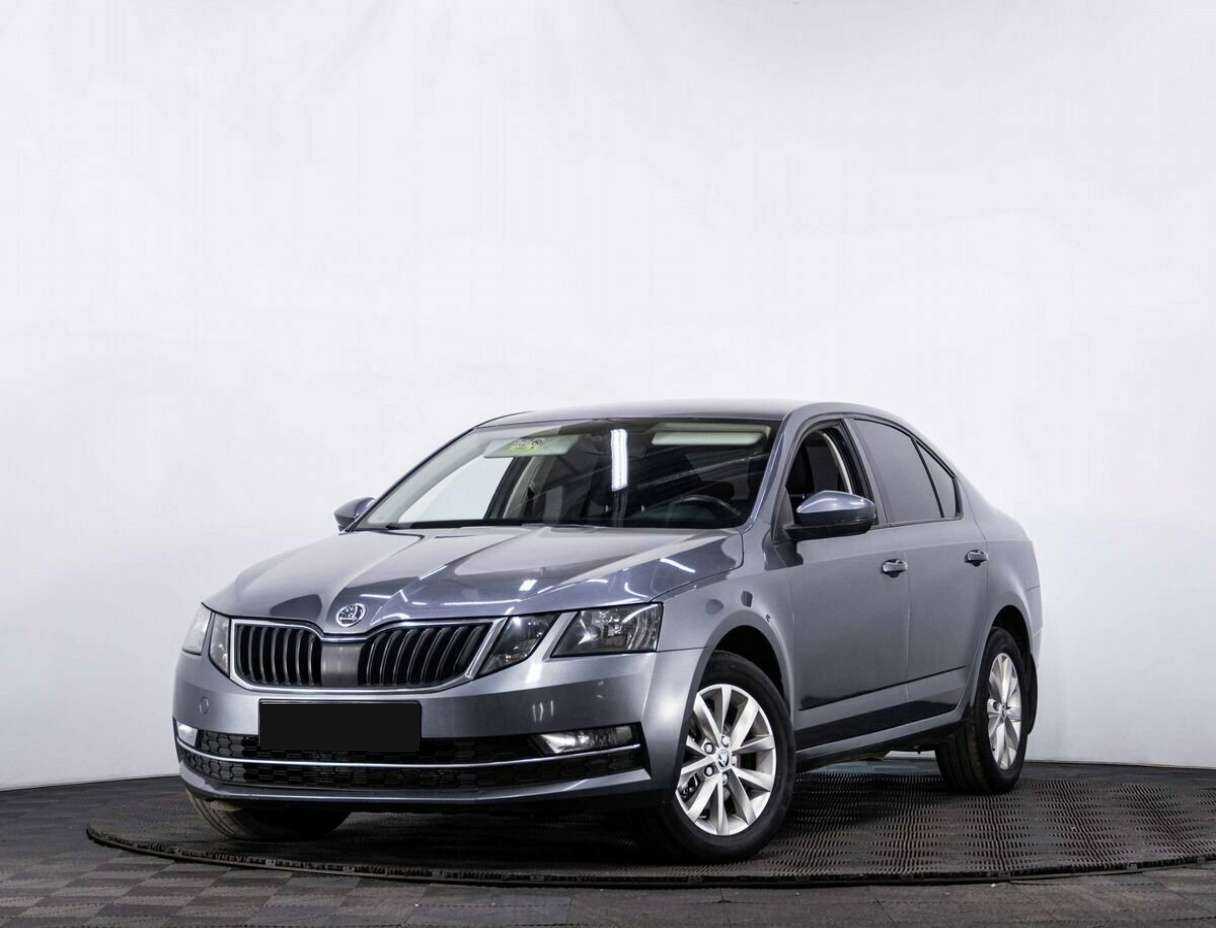 Skoda Octavia 2017 года с пробегом. Посмотреть фото