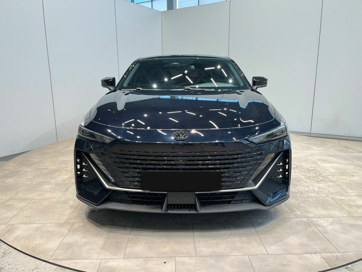 Changan UNI-V 2024 года с пробегом. Фото: #0