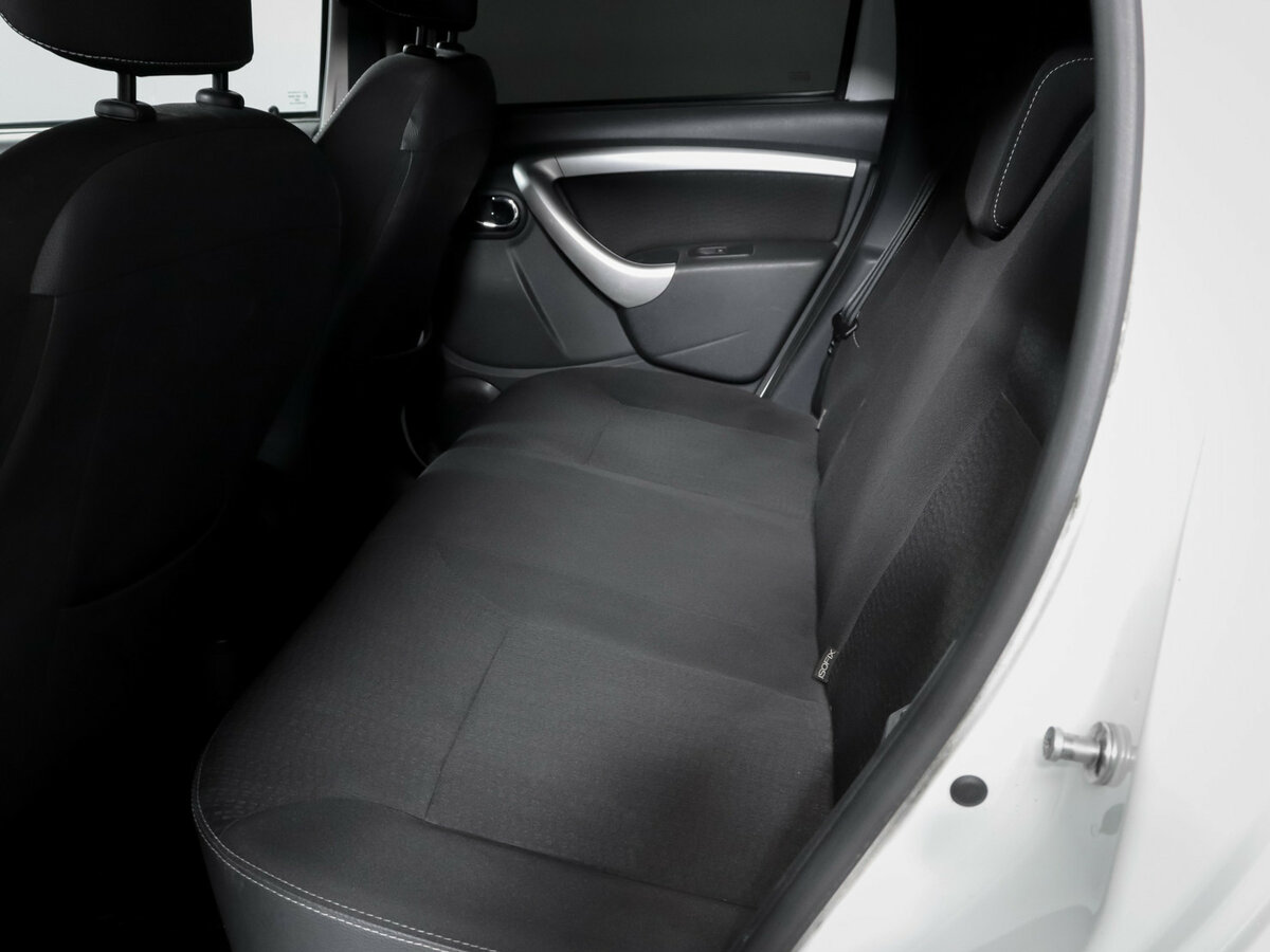 Nissan Terrano 2017 года с пробегом. Фото: #9