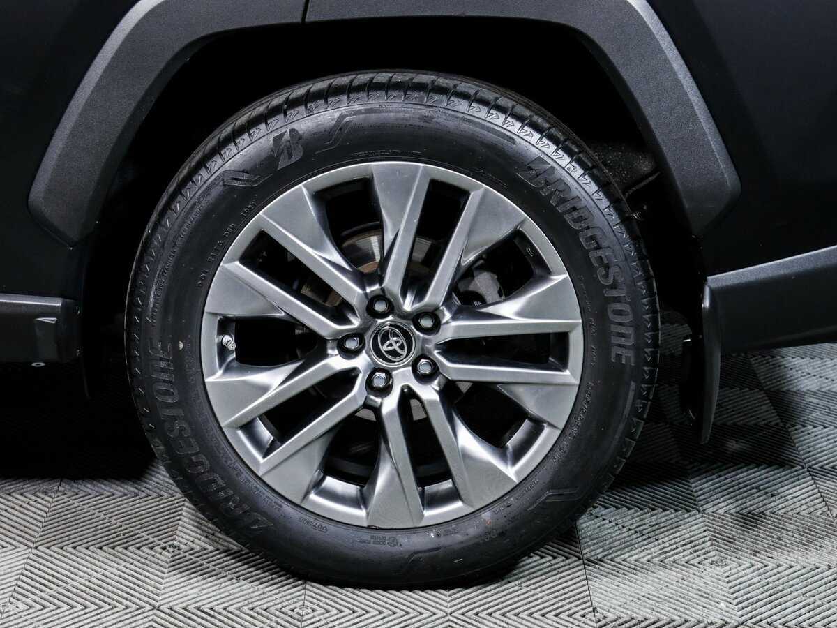 Toyota RAV4 2021 года с пробегом. Фото: #11