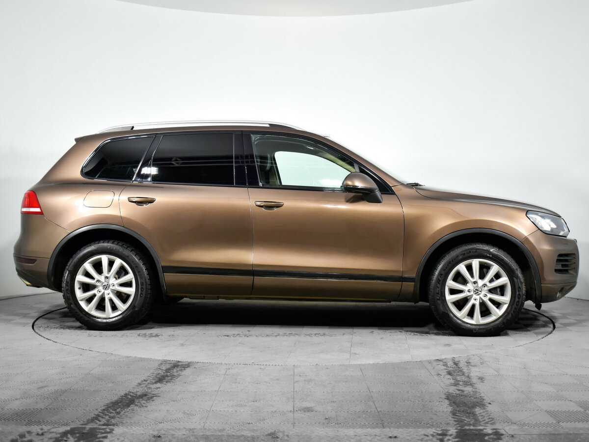 Volkswagen Touareg 2013 года с пробегом. Фото: #3