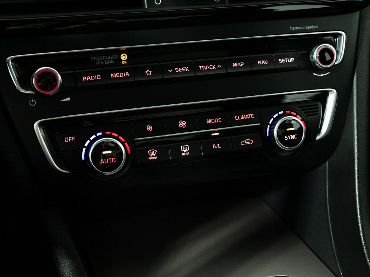 Kia Optima 2018 года с пробегом. Фото: #18