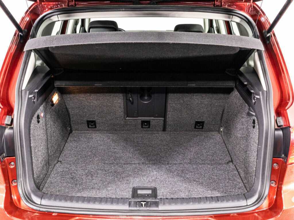 Volkswagen Tiguan 2012 года с пробегом. Фото: #14