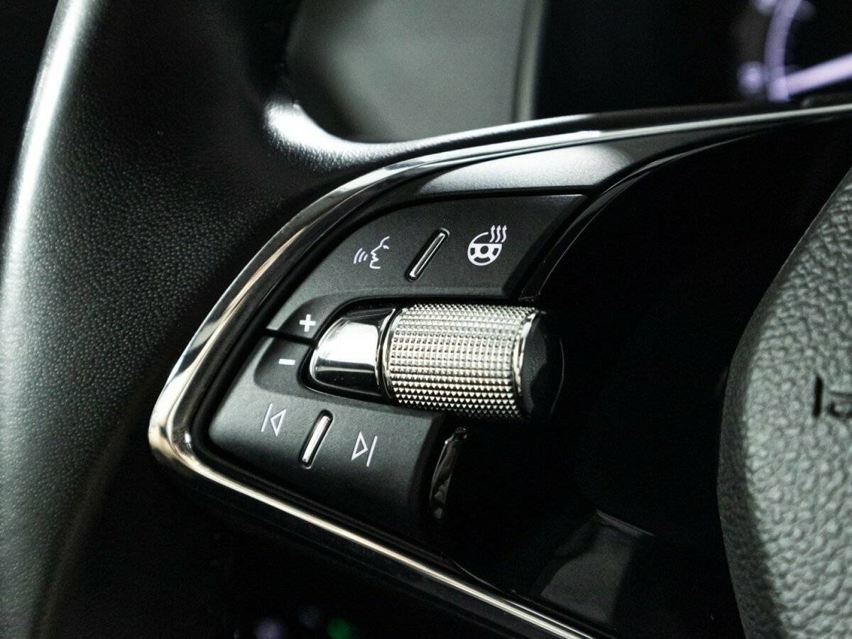 Skoda Karoq 2021 года с пробегом. Фото: #17