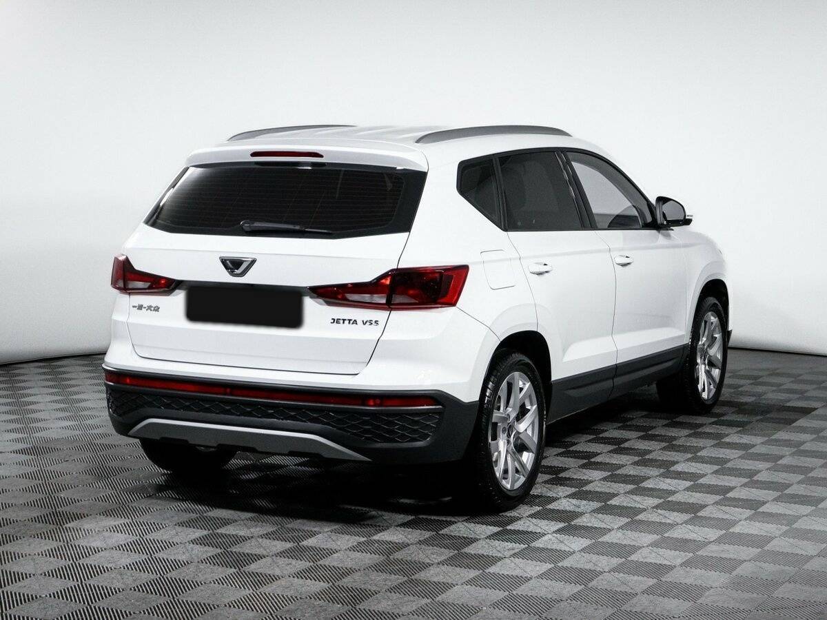 Jetta VS5 2023 года с пробегом. Фото: #4
