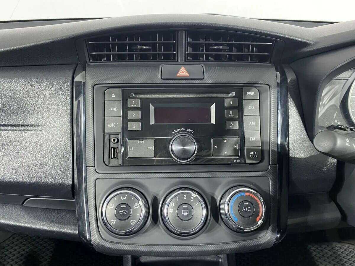 Toyota Corolla 2016 года с пробегом. Фото: #9