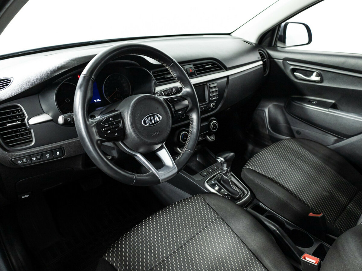 Kia Rio 2020 года с пробегом. Фото: #10