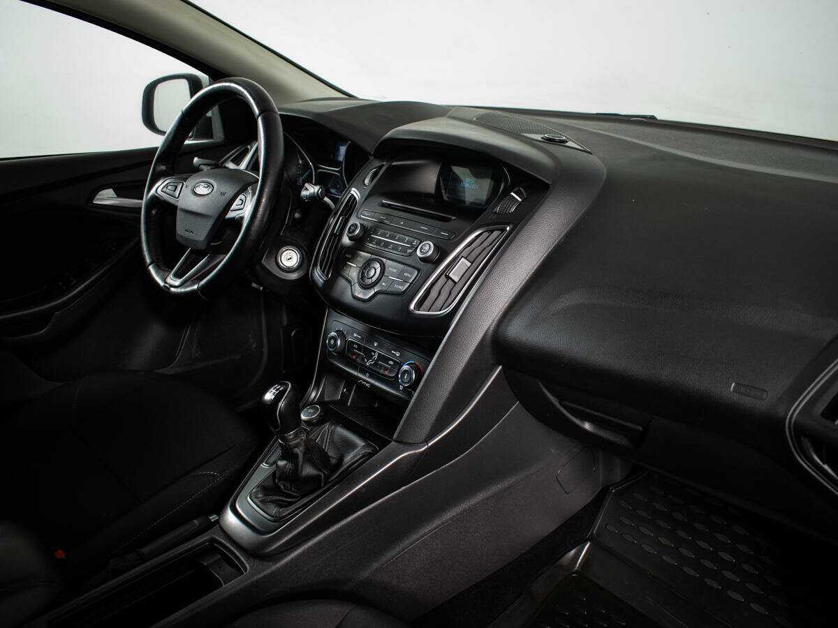 Ford Focus 2017 года с пробегом. Фото: #8