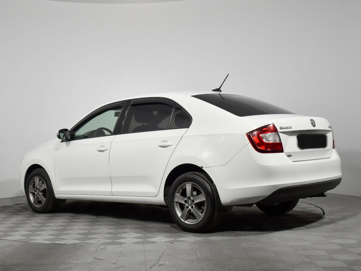 Skoda Rapid 2017 года с пробегом. Фото: #5