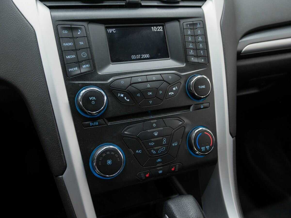 Ford Mondeo 2017 года с пробегом. Фото: #16