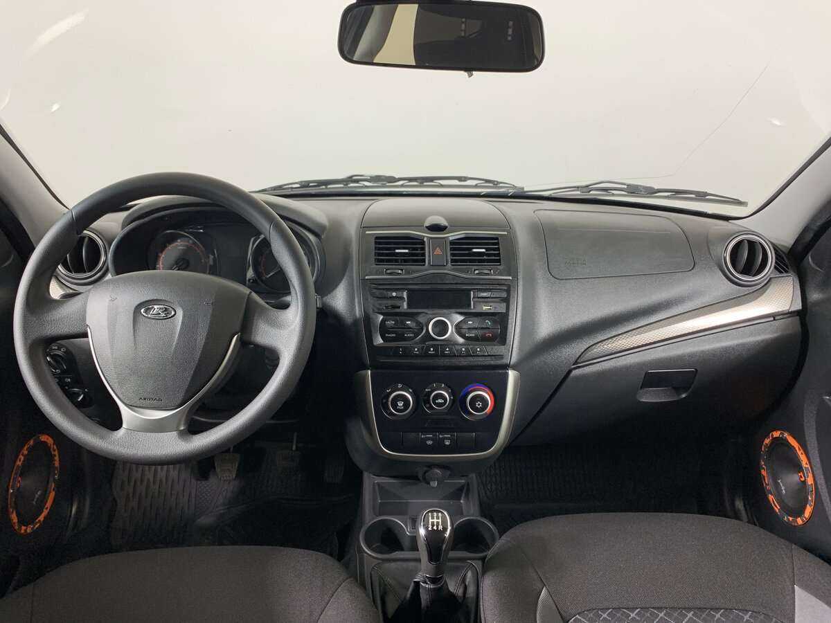 Lada (ВАЗ) Granta 2018 года с пробегом. Фото: #9