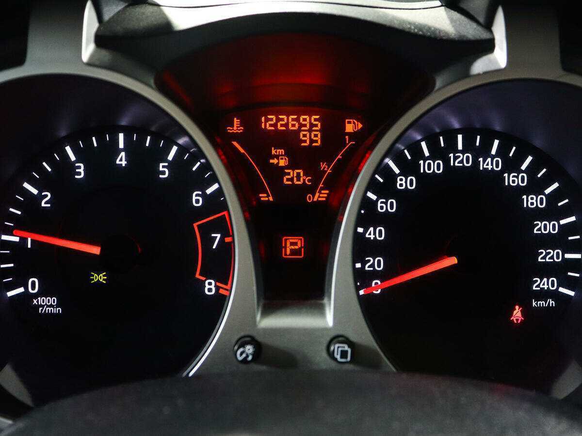 Nissan Juke 2012 года с пробегом. Фото: #8