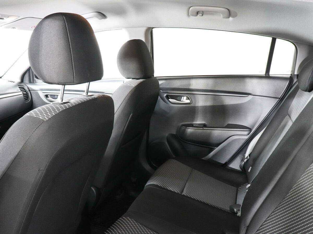 Kia Rio 2019 года с пробегом. Фото: #11