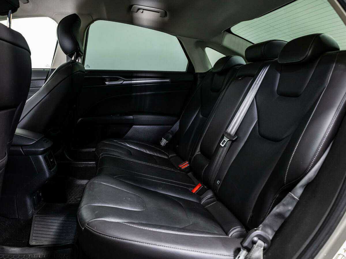 Ford Mondeo 2016 года с пробегом. Фото: #8