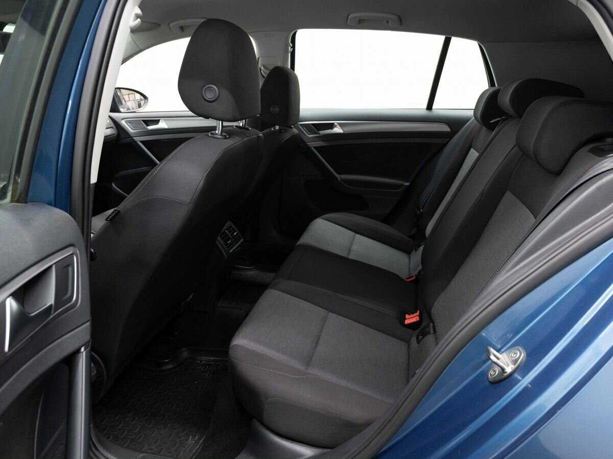 Volkswagen Golf 2013 года с пробегом. Фото: #8