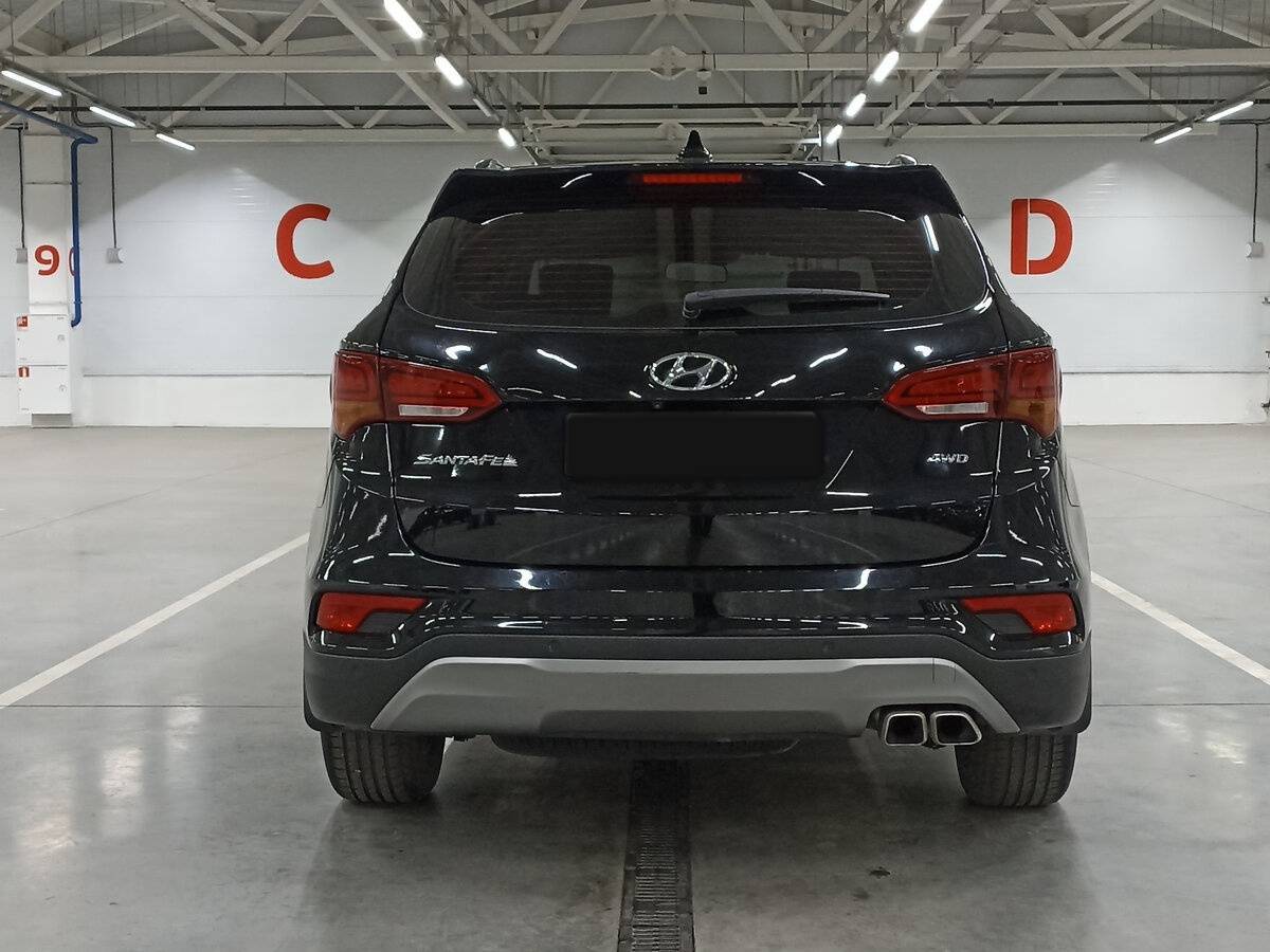 Hyundai Santa Fe 2017 года с пробегом. Фото: #5