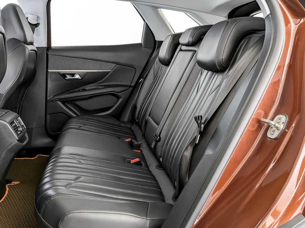 Peugeot 3008 2017 года с пробегом. Фото: #11