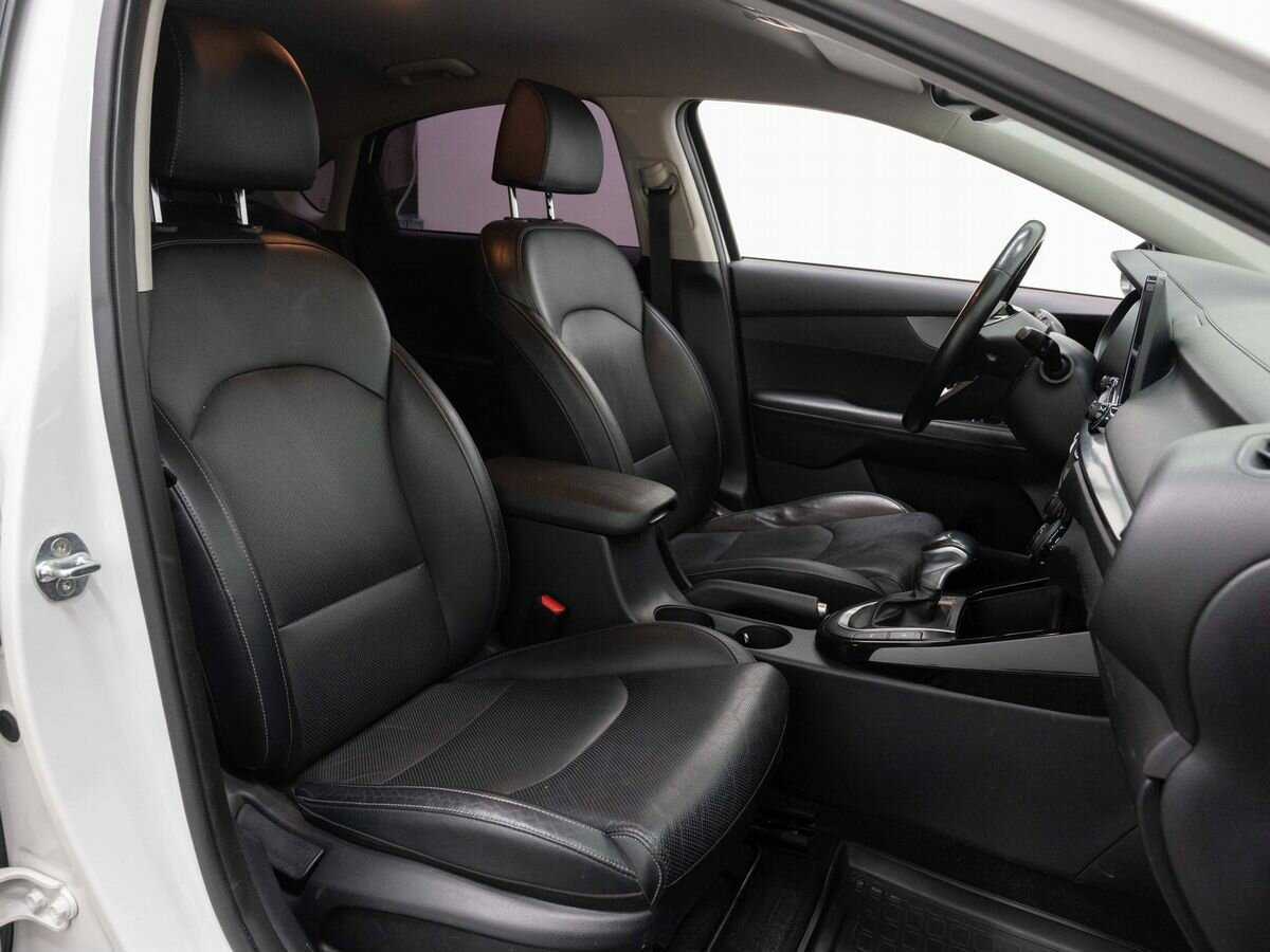 Kia Cerato 2018 года с пробегом. Фото: #11