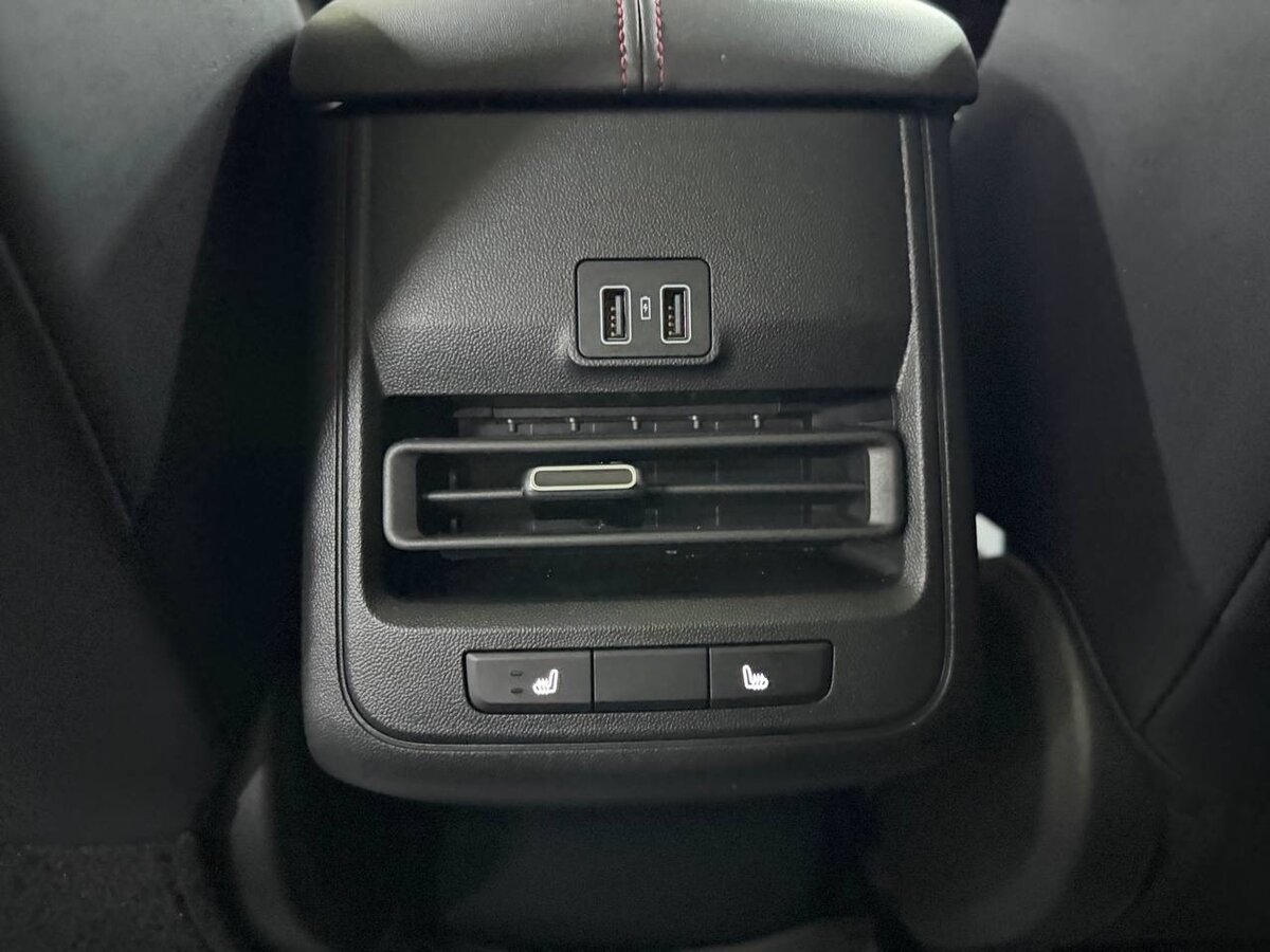 Changan UNI-S (CS55 Plus) 2024 года с пробегом. Фото: #15