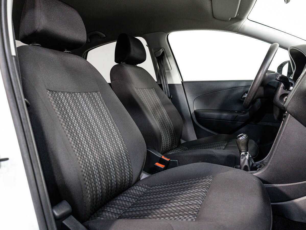 Volkswagen Polo 2015 года с пробегом. Фото: #10