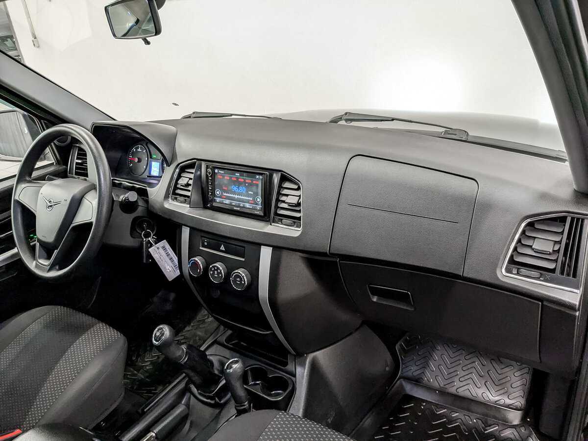 УАЗ Patriot 2018 года с пробегом. Фото: #10