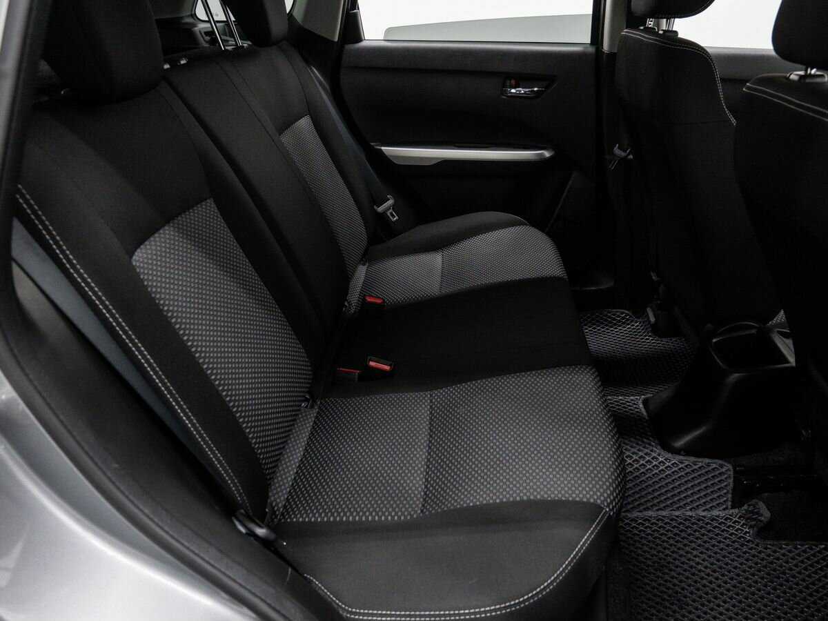 Suzuki Vitara 2015 года с пробегом. Фото: #9