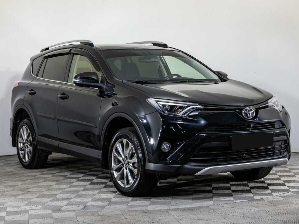 Toyota RAV4 2016 года с пробегом. Фото: #2