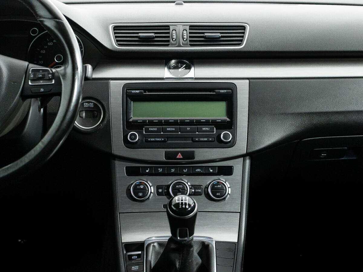 Volkswagen Passat 2013 года с пробегом. Фото: #13