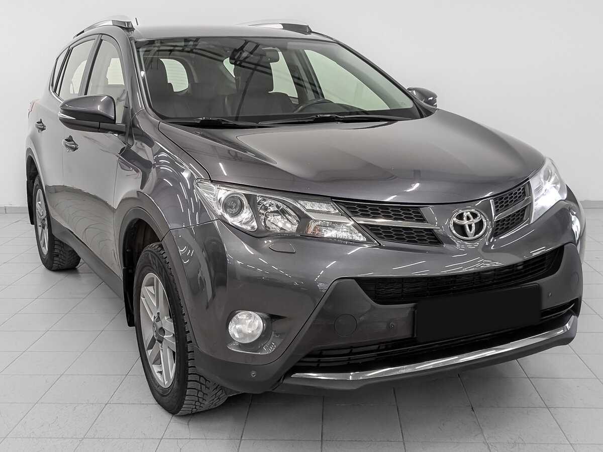 Toyota RAV4 2014 года с пробегом. Фото: #2