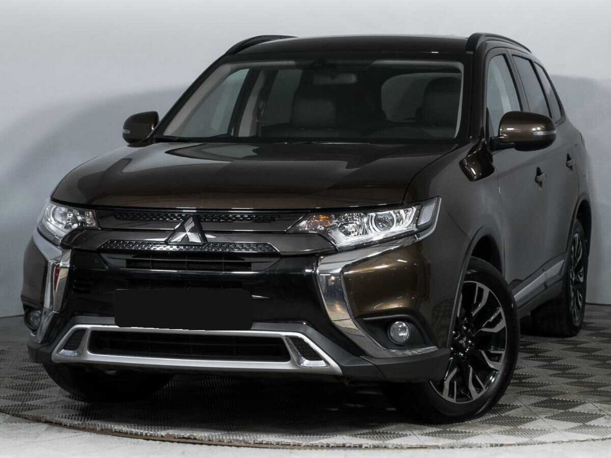 Mitsubishi Outlander 2021 года с пробегом. Посмотреть фото