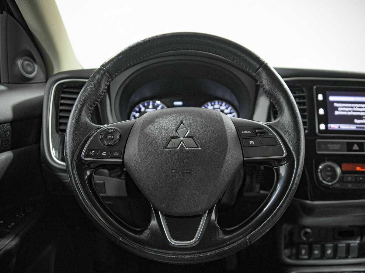 Mitsubishi Outlander 2018 года с пробегом. Фото: #8