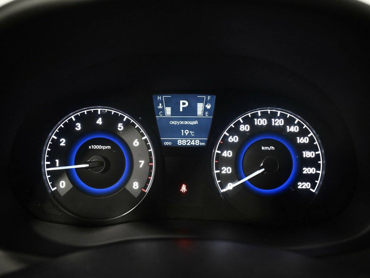 Hyundai Solaris 2012 года с пробегом. Фото: #11