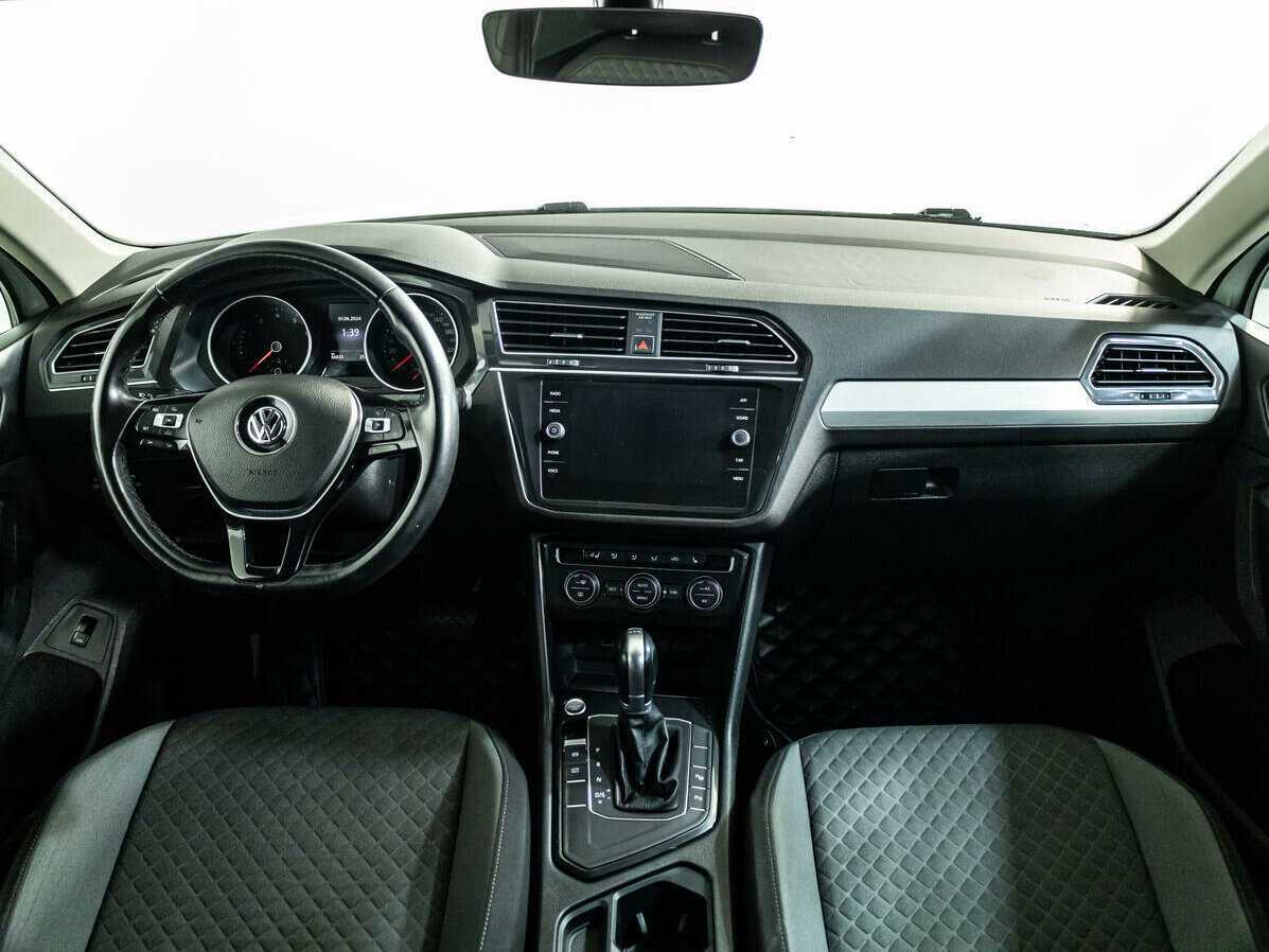 Volkswagen Tiguan 2018 года с пробегом. Фото: #11