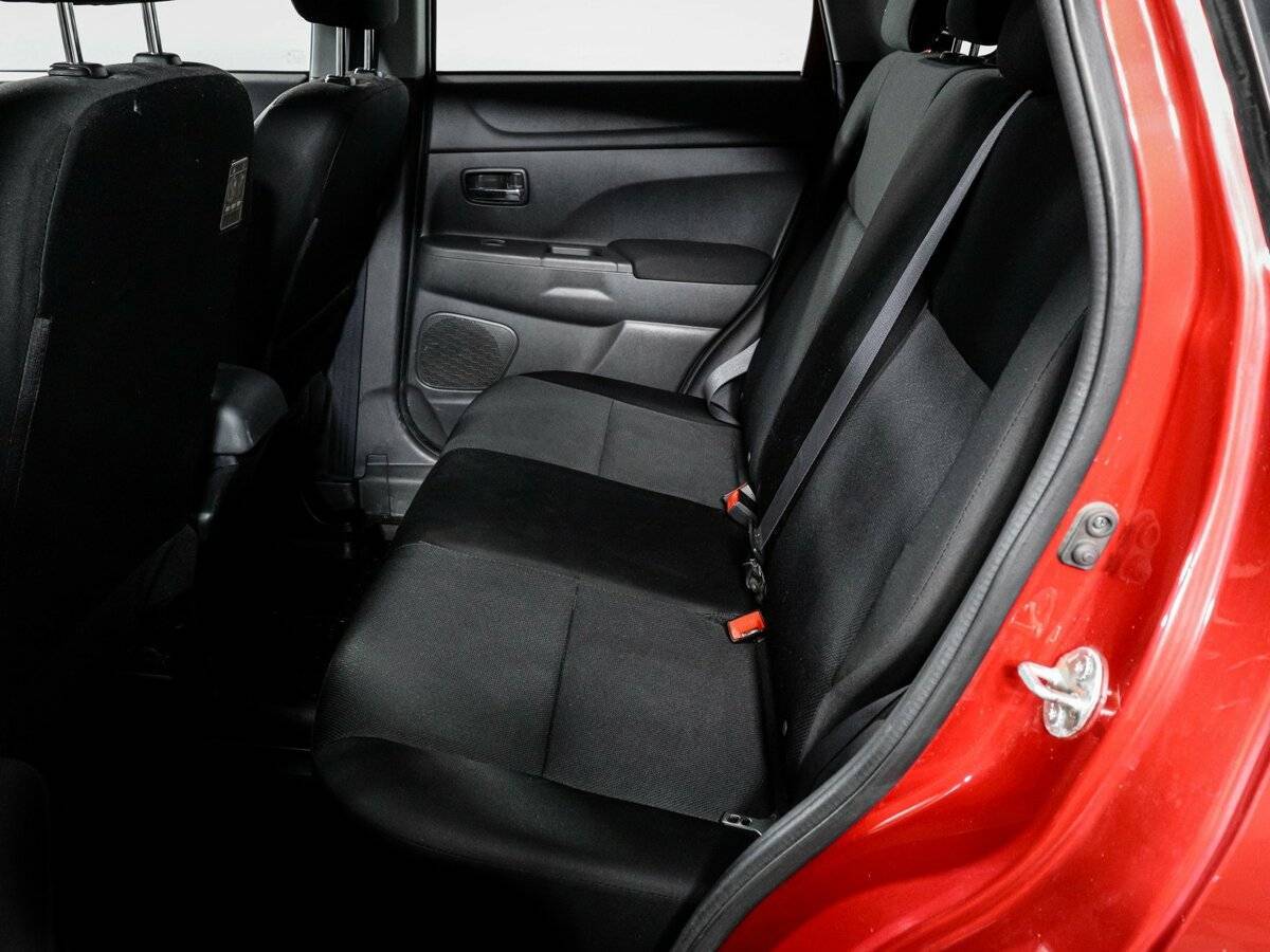 Mitsubishi ASX 2012 года с пробегом. Фото: #9