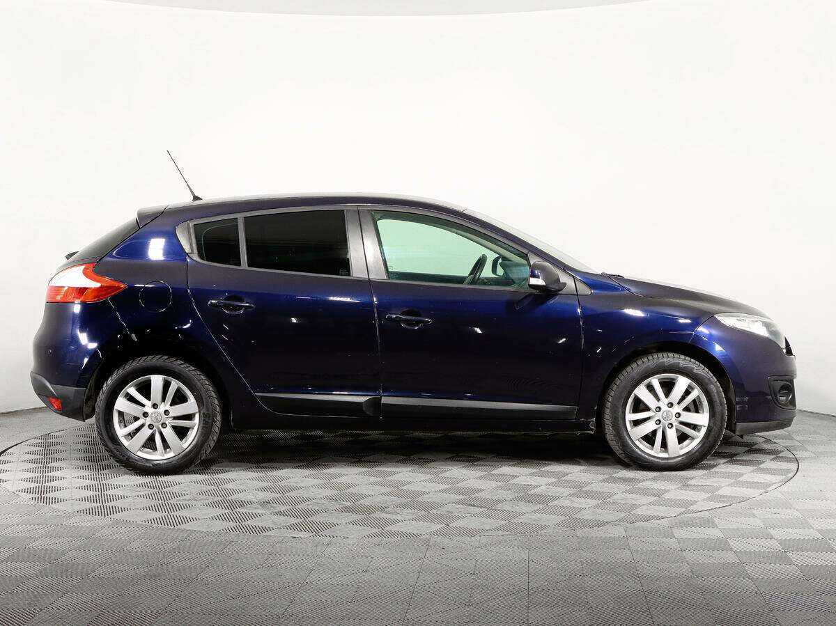 Renault Megane 2013 года с пробегом. Фото: #3