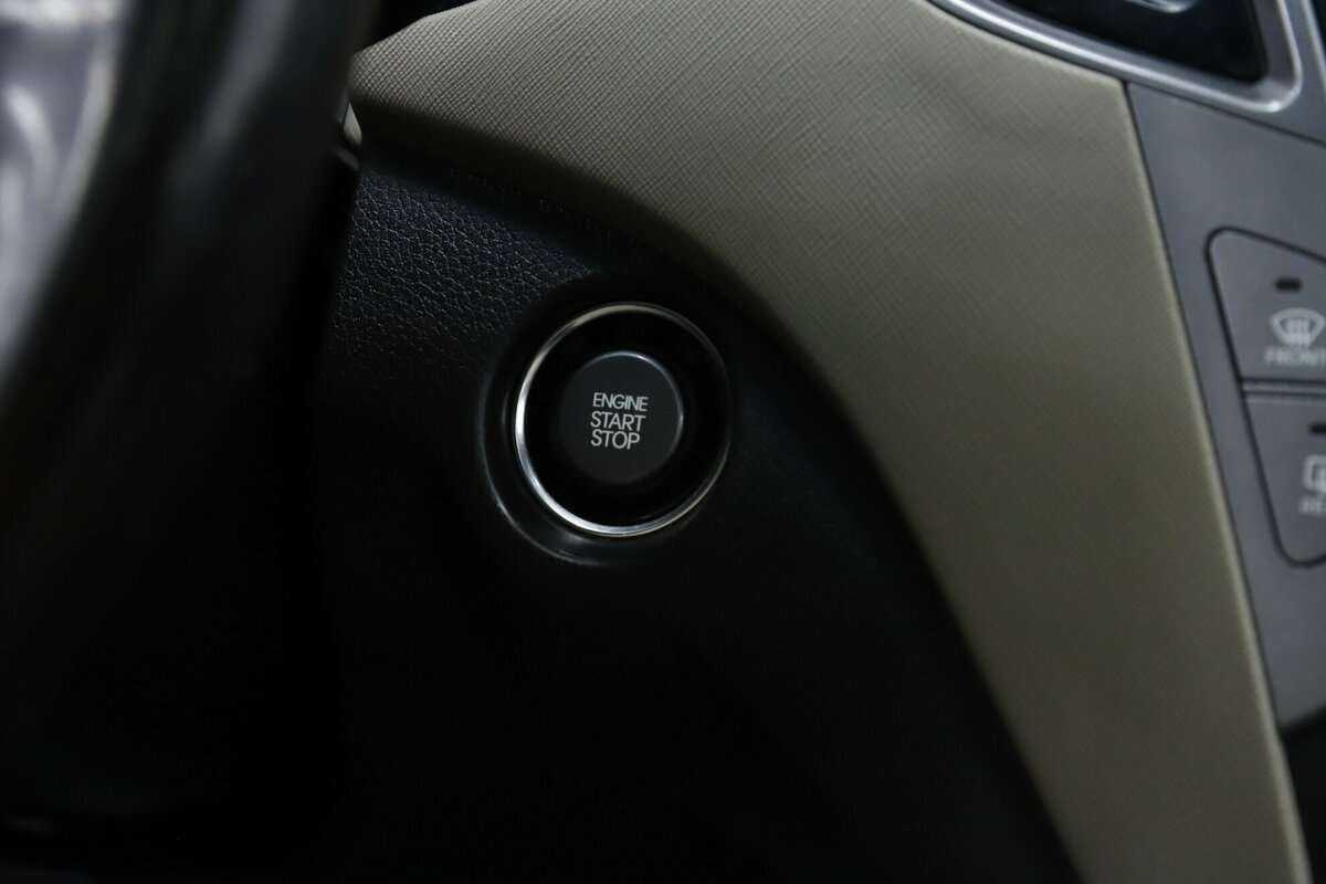 Hyundai Santa Fe 2015 года с пробегом. Фото: #14