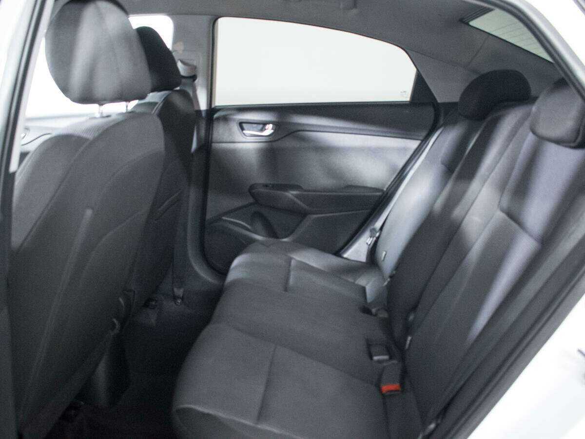 Hyundai Solaris 2021 года с пробегом. Фото: #9