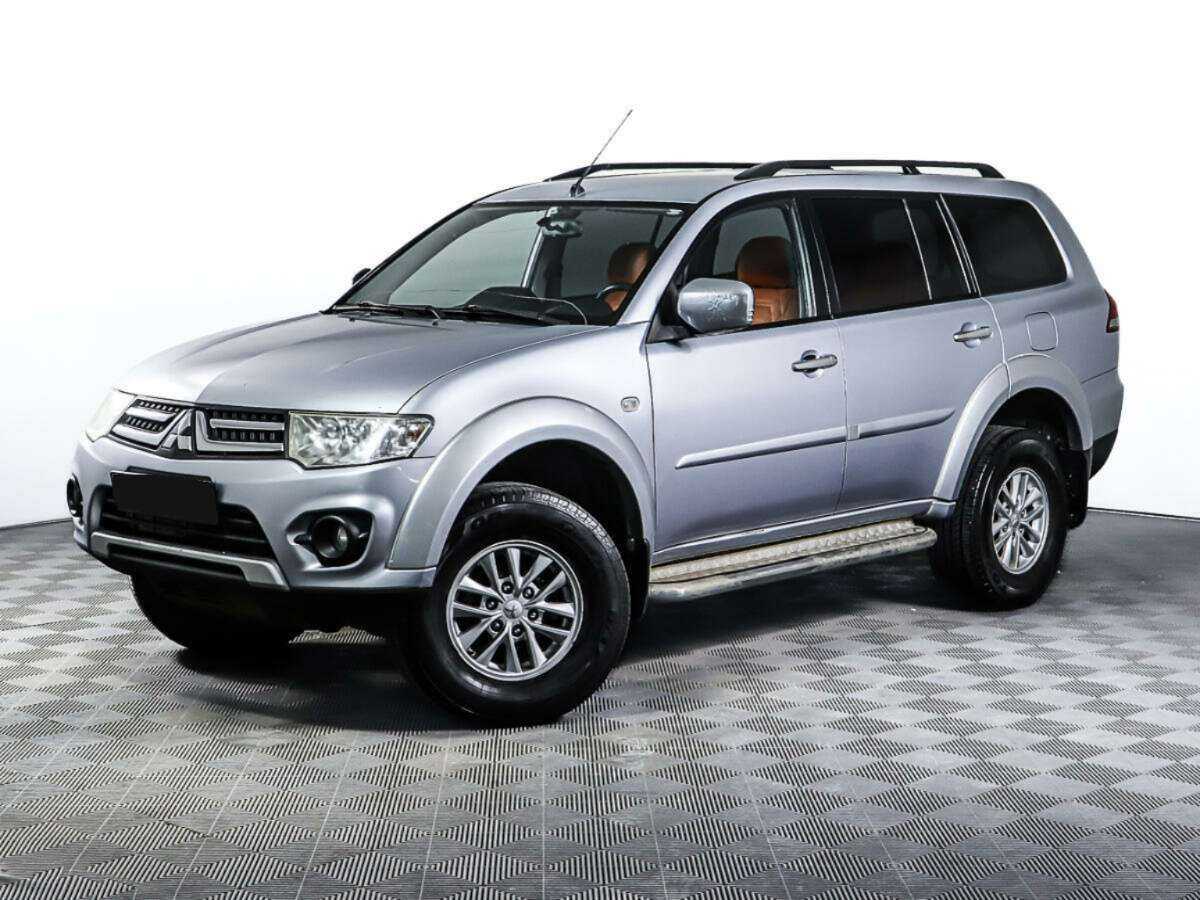 Mitsubishi Pajero Sport 2014 года с пробегом. Фото: #0