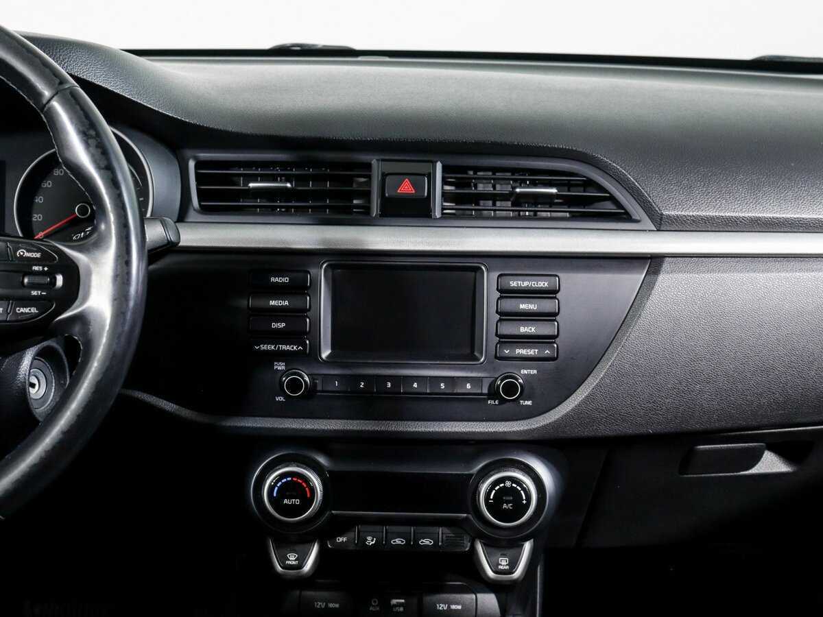 Kia Rio 2018 года с пробегом. Фото: #7