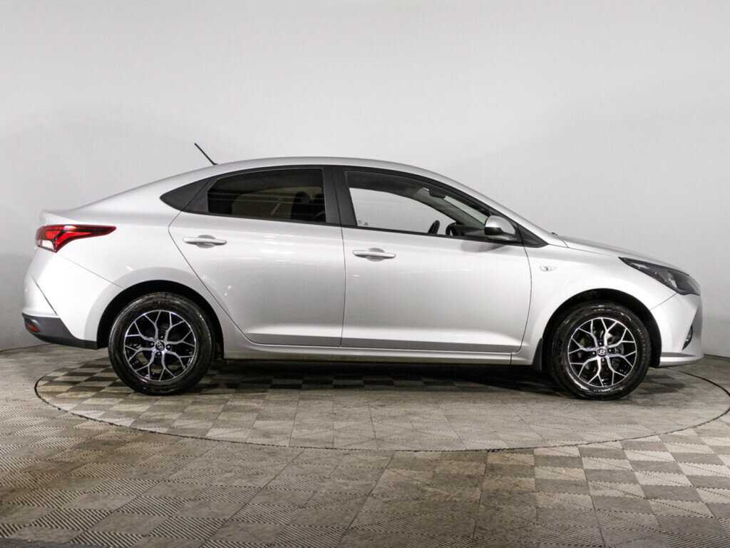 Hyundai Solaris 2020 года с пробегом. Фото: #3