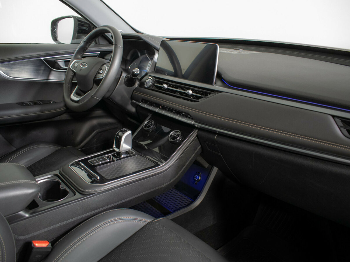 Chery Tiggo 8 2023 года с пробегом. Фото: #8